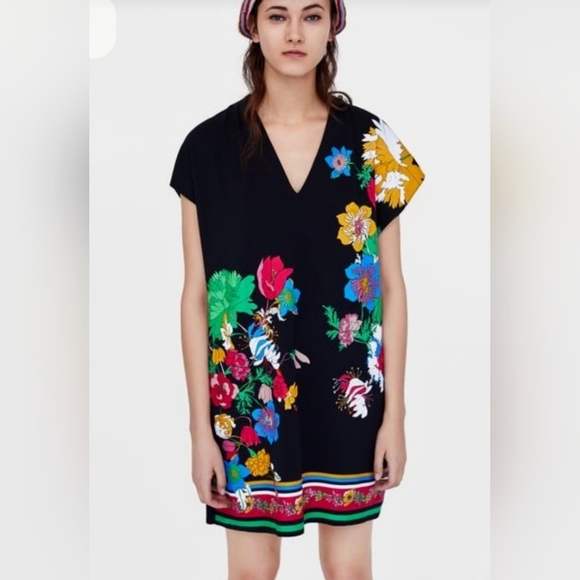 Zara Dresses & Skirts - Zara Bold Floral Printed Tunic Dress Boho Cap Sleeves